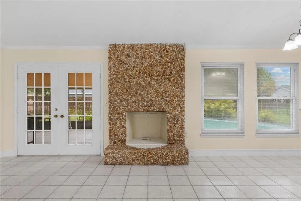 4768 CROSSBOW COURT Orlando, FL 32829