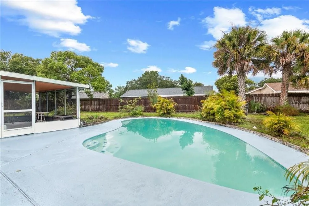 4768 CROSSBOW COURT Orlando, FL 32829