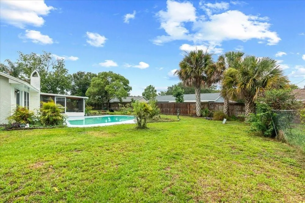 4768 CROSSBOW COURT Orlando, FL 32829
