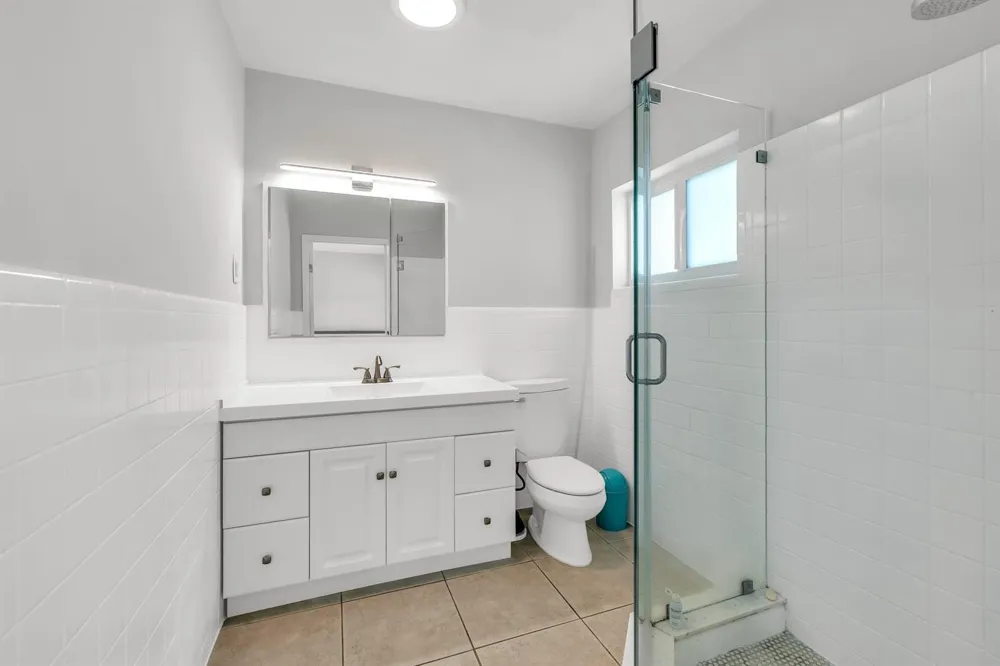 2812 NE 27th Street Lighthouse Point, FL 33064