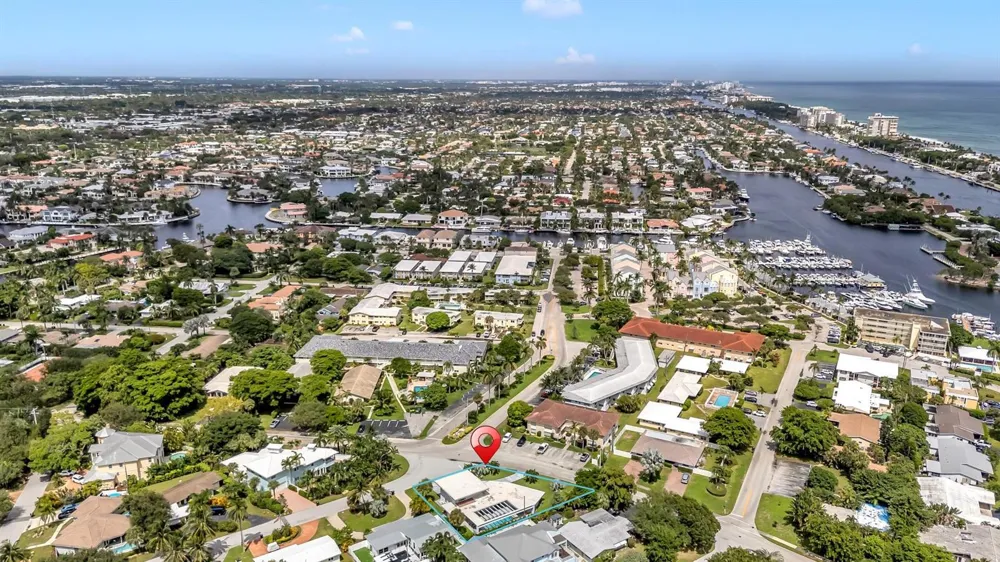 2812 NE 27th Street Lighthouse Point, FL 33064