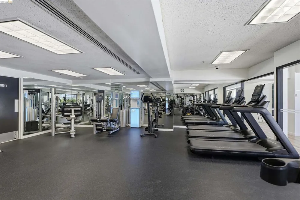 6363 Christie Ave #326 Emeryville, CA 94608