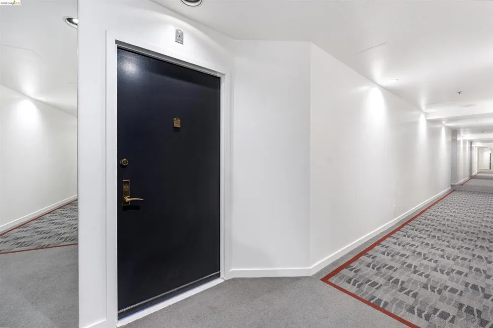 6363 Christie Ave #326 Emeryville, CA 94608
