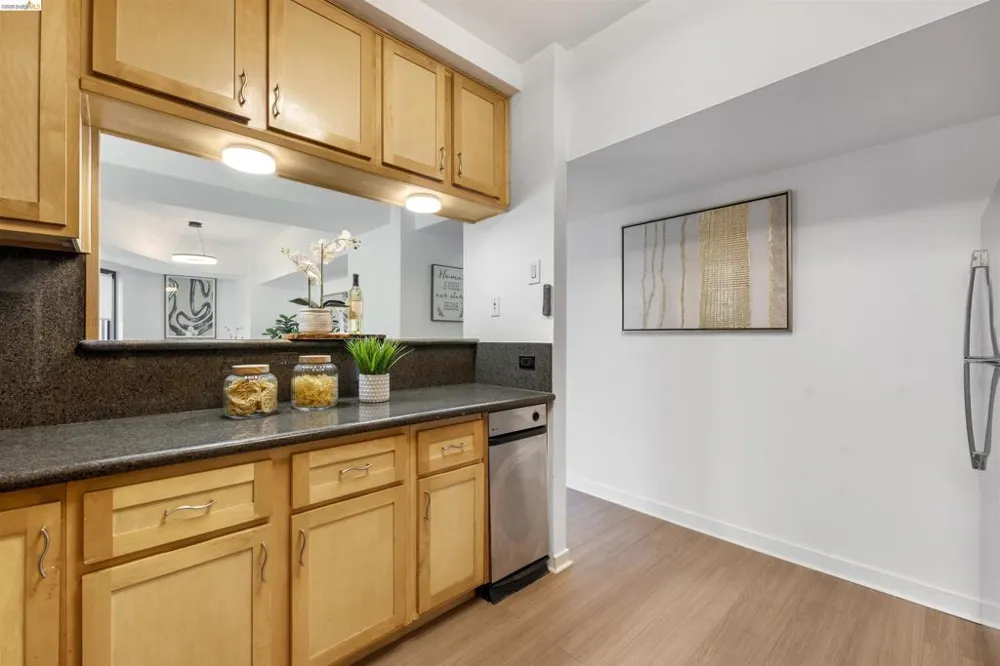 6363 Christie Ave #326 Emeryville, CA 94608