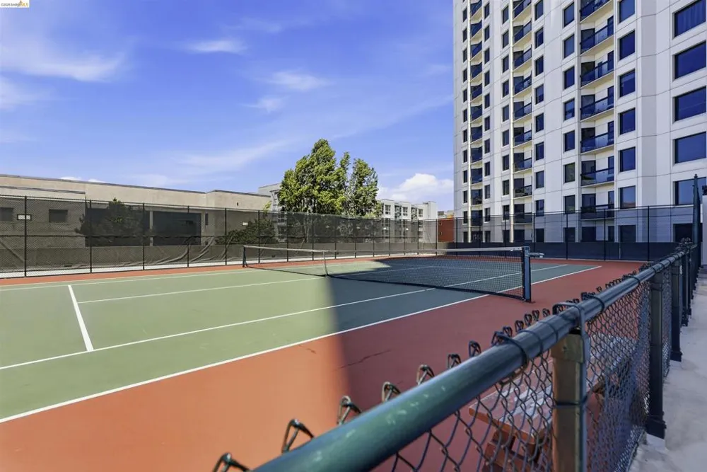 6363 Christie Ave #326 Emeryville, CA 94608