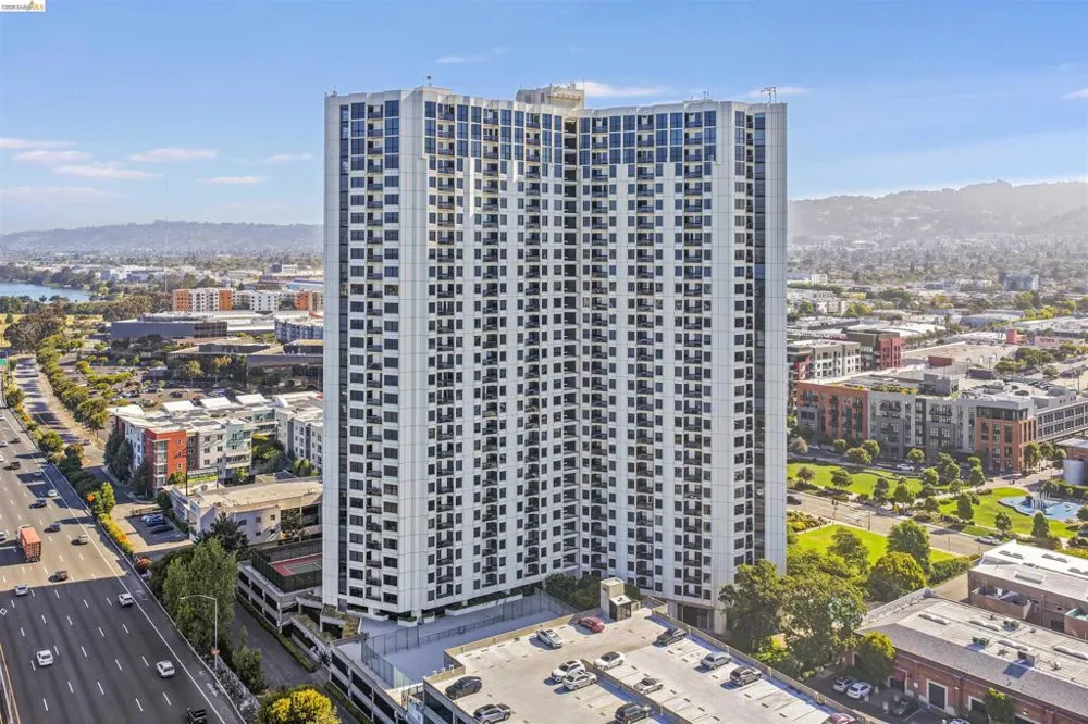 6363 Christie Ave #326 Emeryville, CA 94608