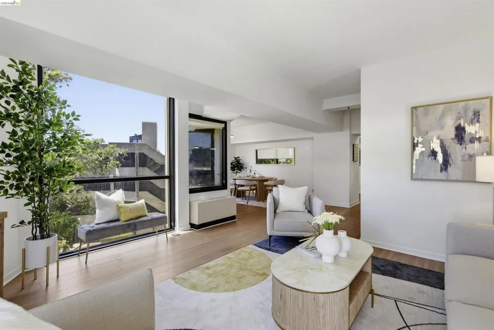 6363 Christie Ave #326 Emeryville, CA 94608