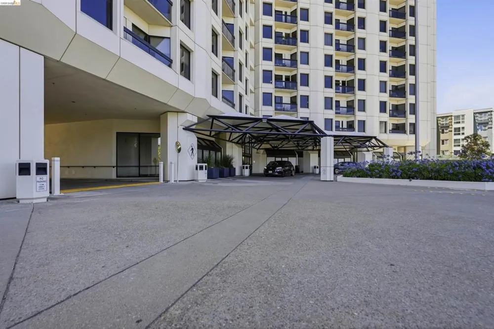 6363 Christie Ave #326 Emeryville, CA 94608