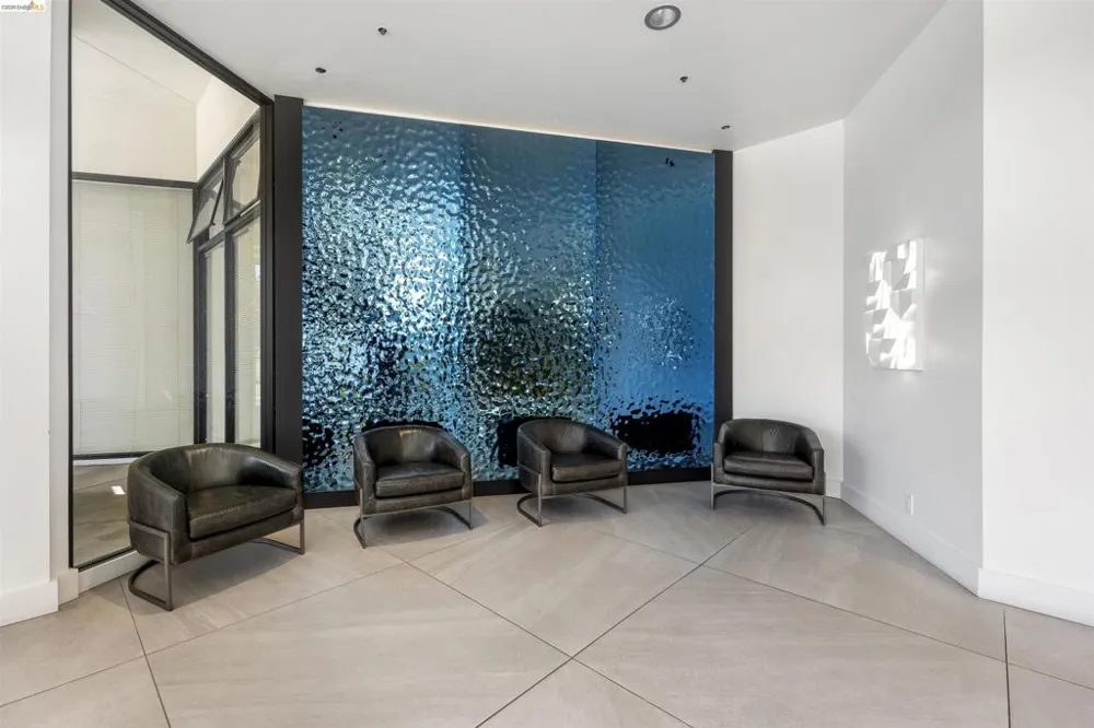 6363 Christie Ave #326 Emeryville, CA 94608