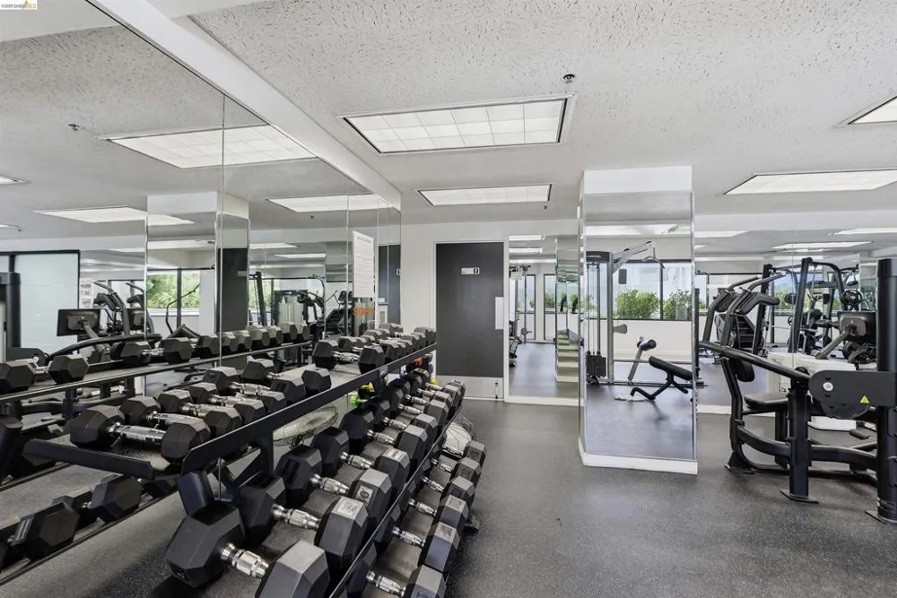 6363 Christie Ave #326 Emeryville, CA 94608