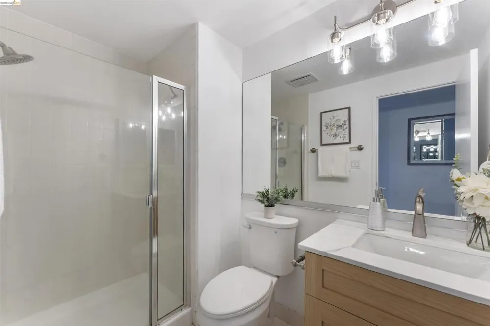 6363 Christie Ave #326 Emeryville, CA 94608