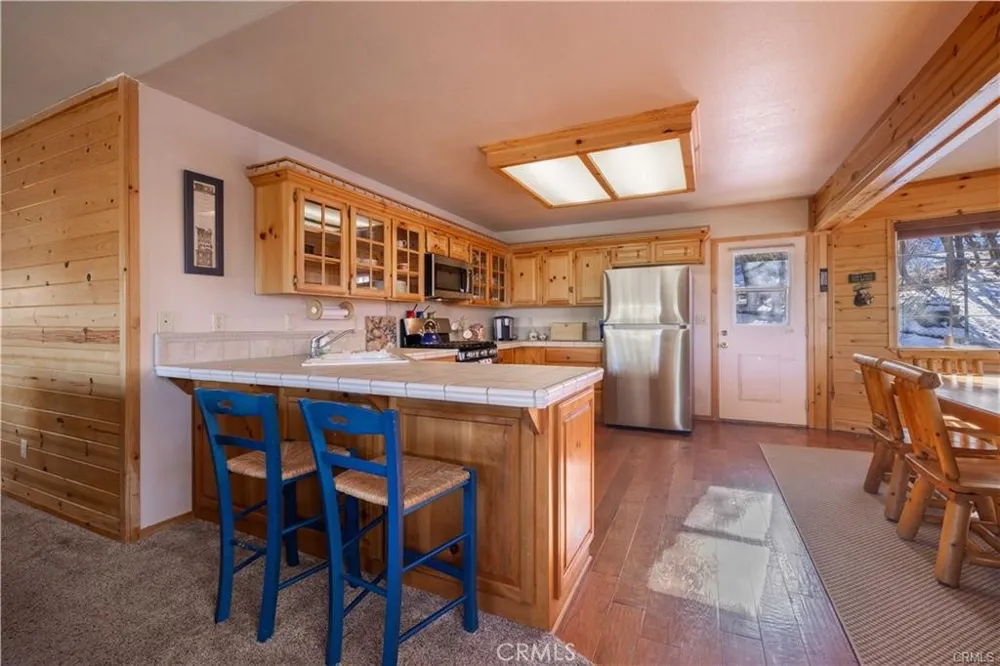 479 Villa Grove Big Bear City, CA 92314