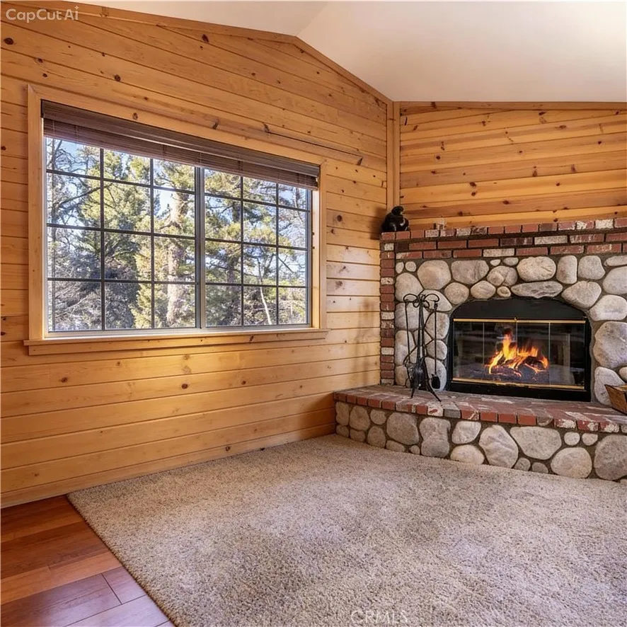 479 Villa Grove Big Bear City, CA 92314