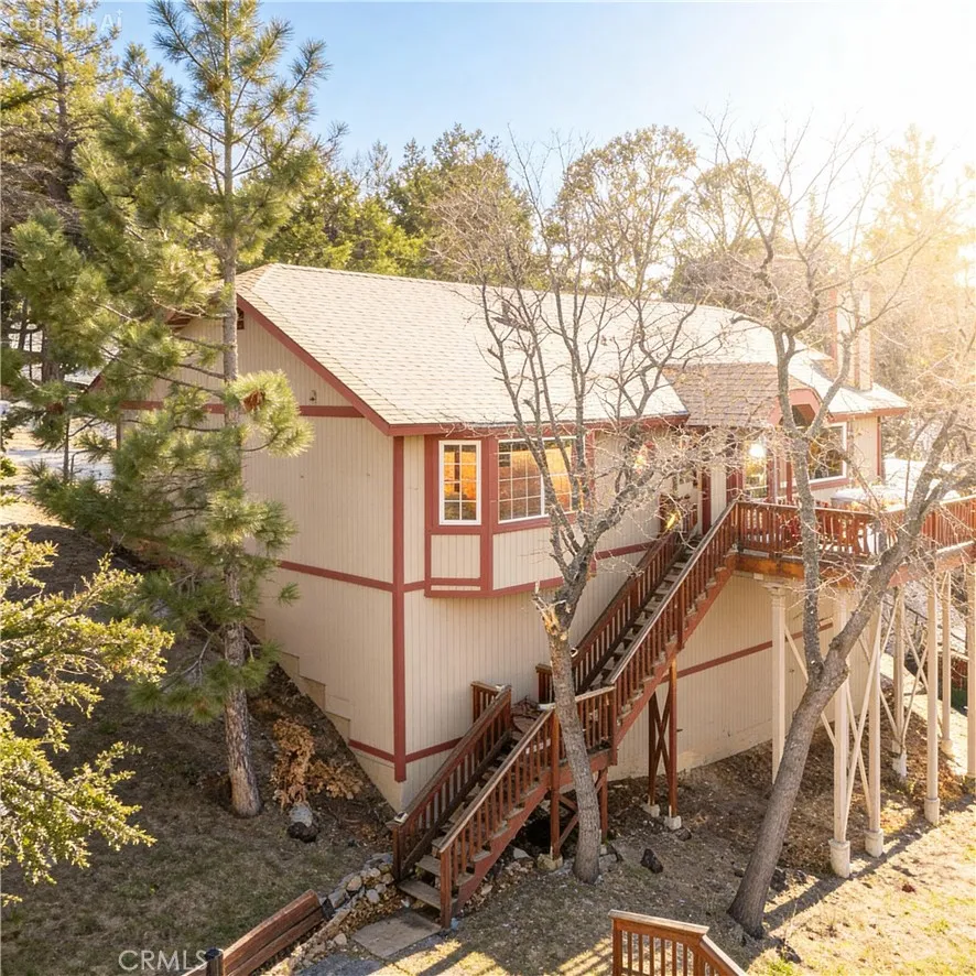 479 Villa Grove Big Bear City, CA 92314