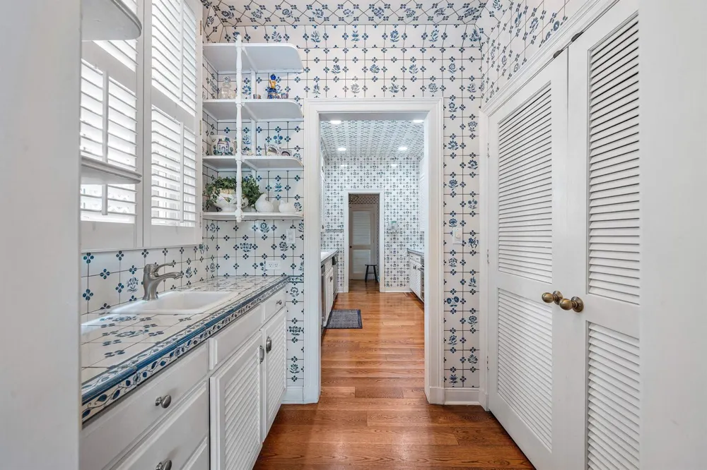 406 Ocean Boulevard Delray Beach, FL 33483