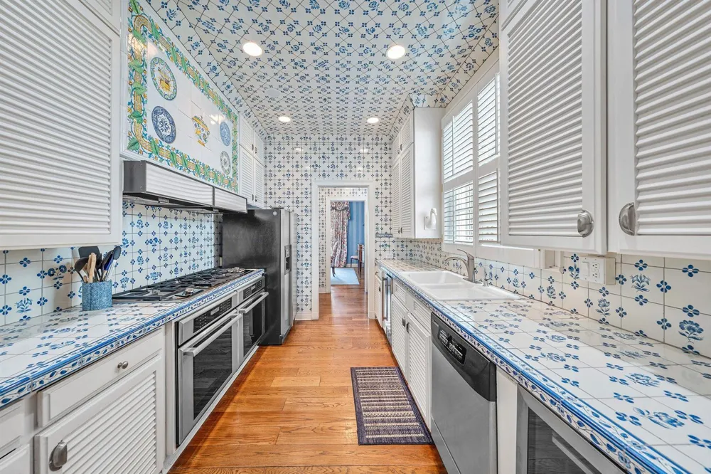 406 Ocean Boulevard Delray Beach, FL 33483