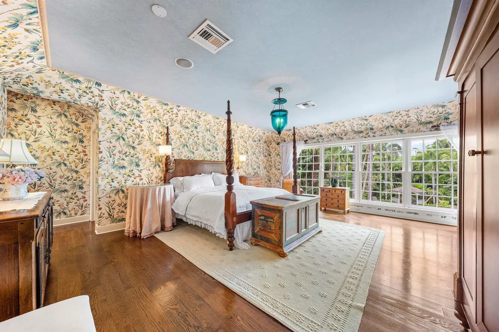 406 Ocean Boulevard Delray Beach, FL 33483