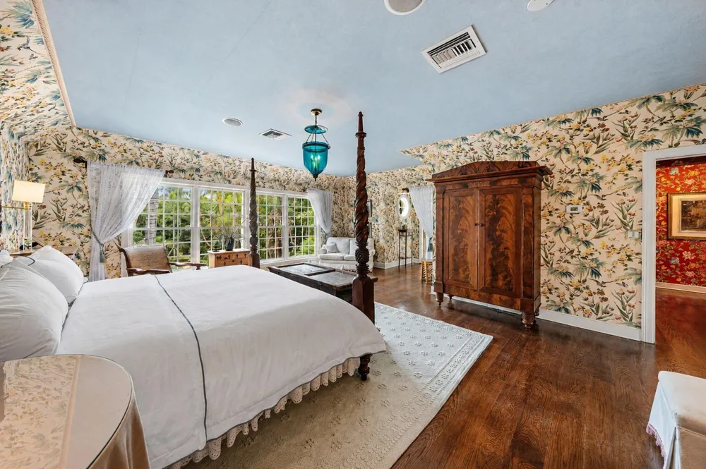 406 Ocean Boulevard Delray Beach, FL 33483