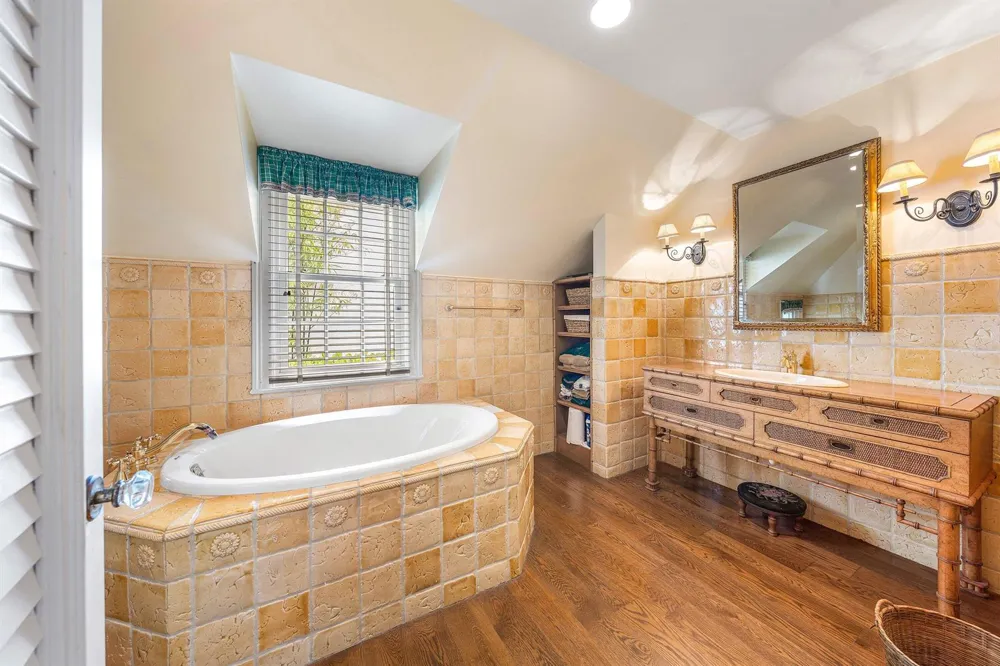 406 Ocean Boulevard Delray Beach, FL 33483