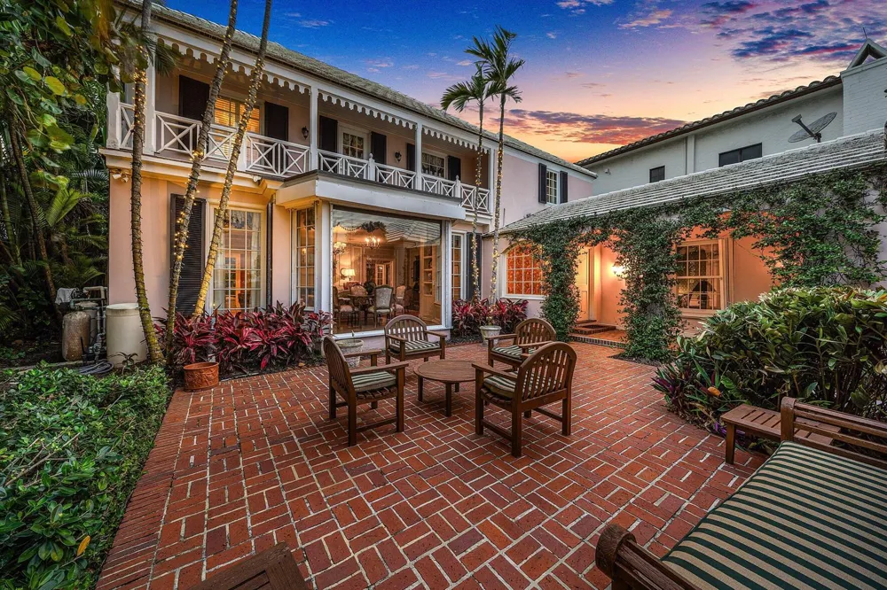 406 Ocean Boulevard Delray Beach, FL 33483