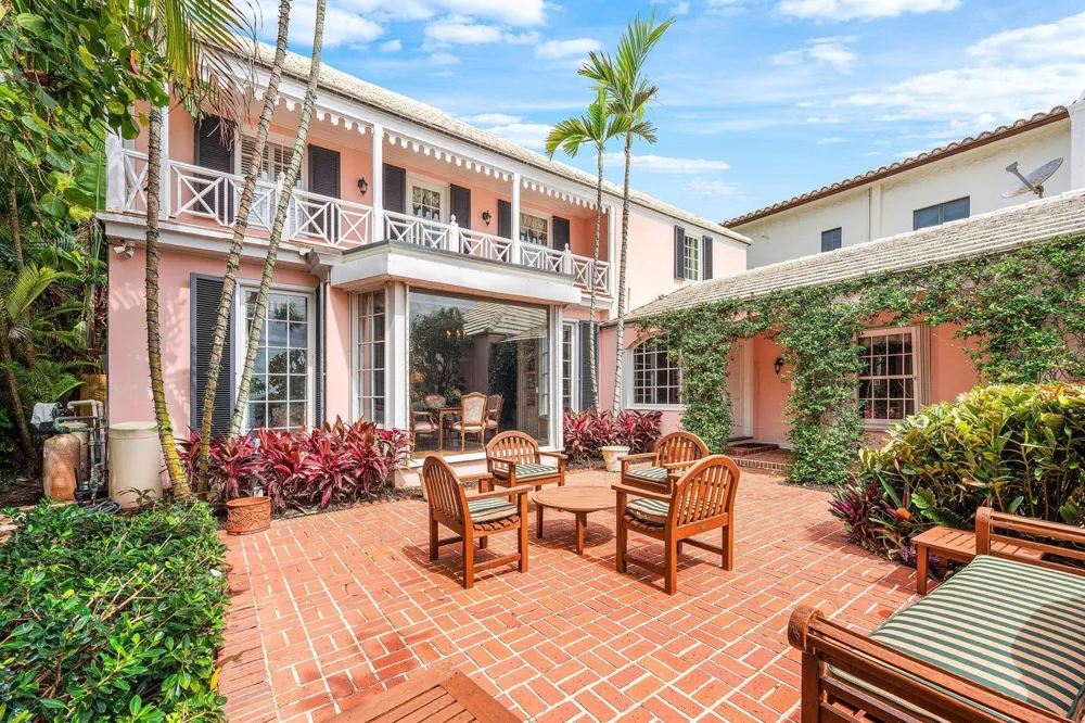 406 Ocean Boulevard Delray Beach, FL 33483