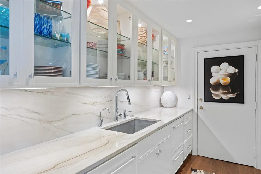 330 Cocoanut Row #5b Palm Beach, FL 33480