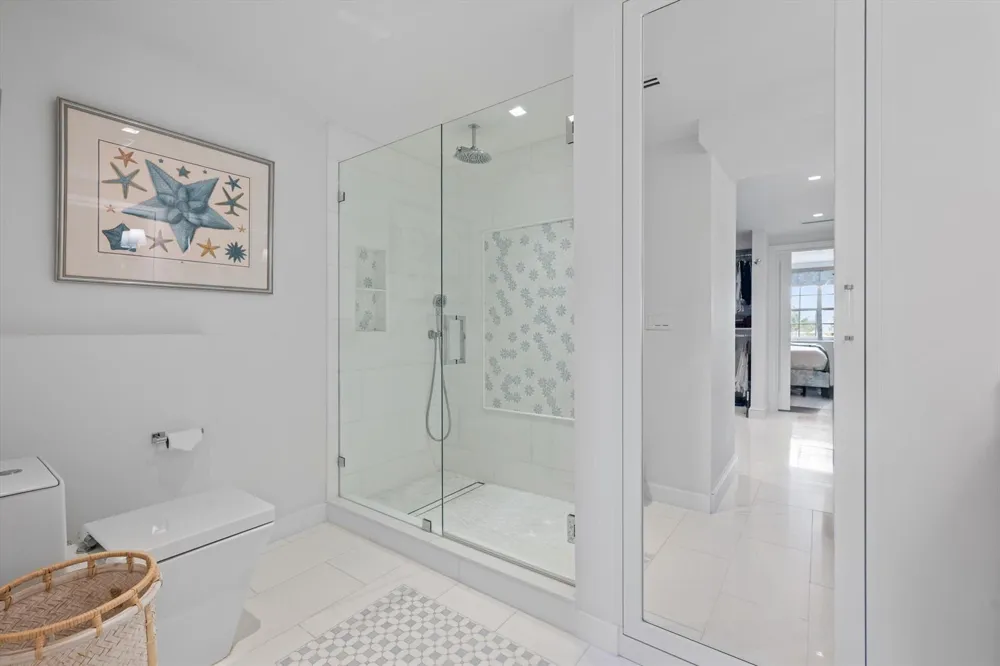 330 Cocoanut Row #5b Palm Beach, FL 33480