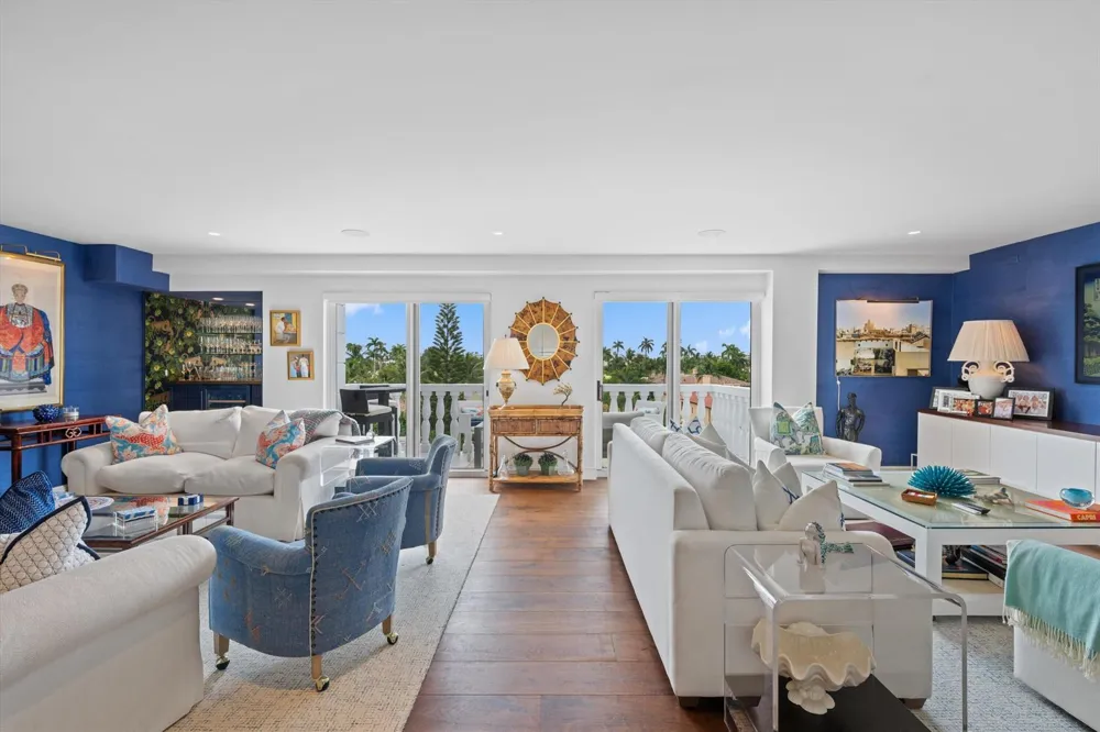 330 Cocoanut Row #5b Palm Beach, FL 33480