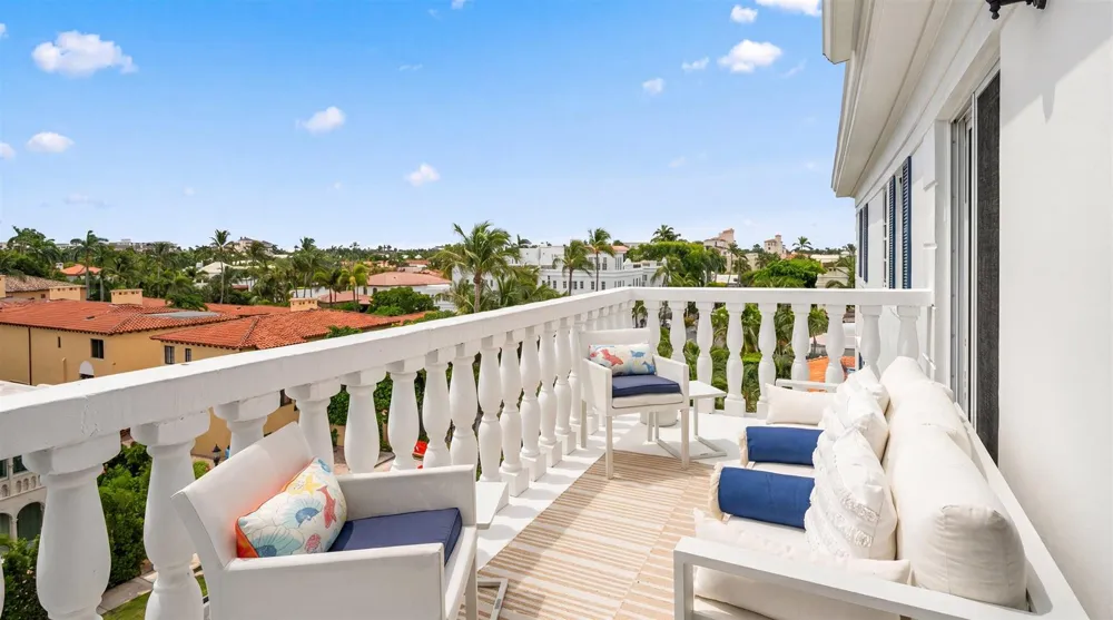 330 Cocoanut Row #5b Palm Beach, FL 33480