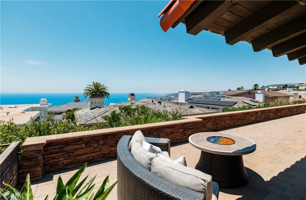 758 Barracuda Way Laguna Beach, CA 92651