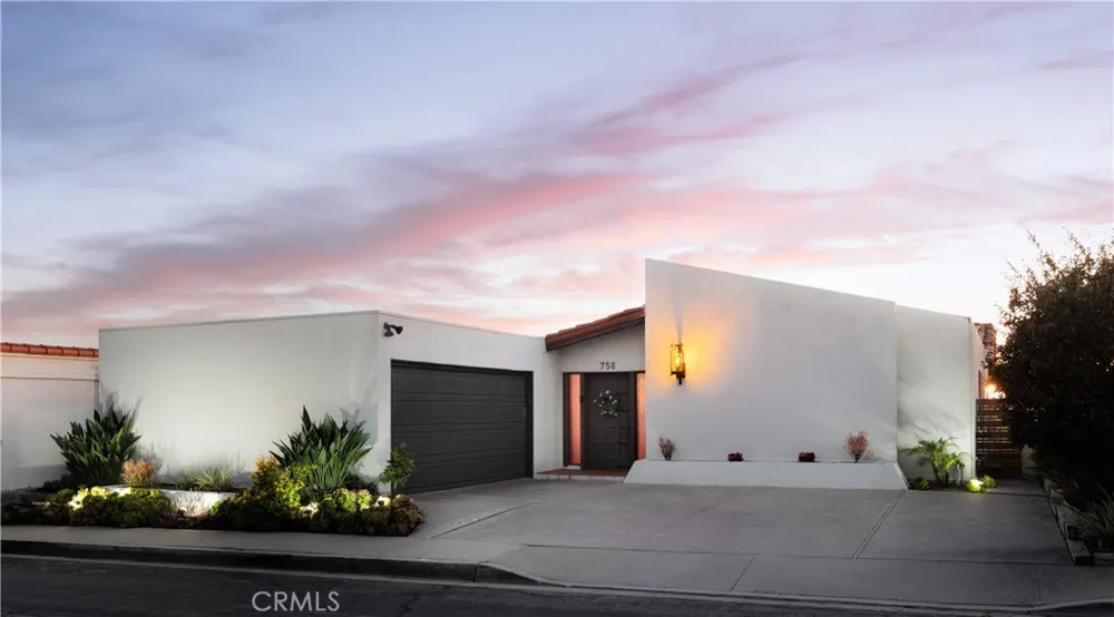 758 Barracuda Way Laguna Beach, CA 92651