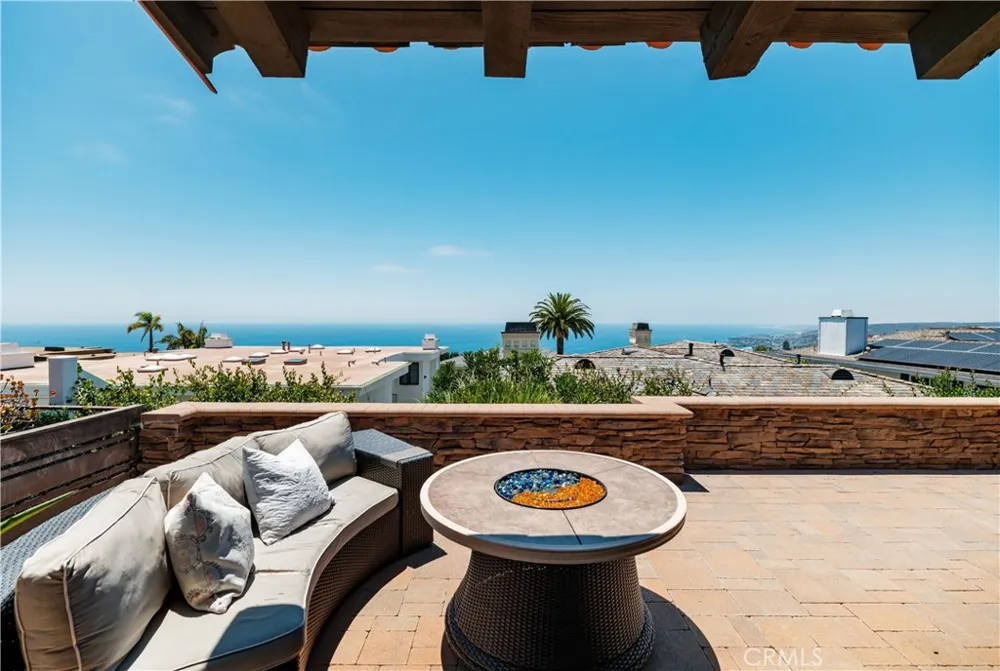 758 Barracuda Way Laguna Beach, CA 92651