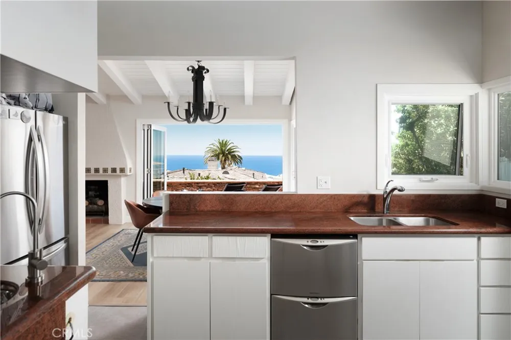 758 Barracuda Way Laguna Beach, CA 92651