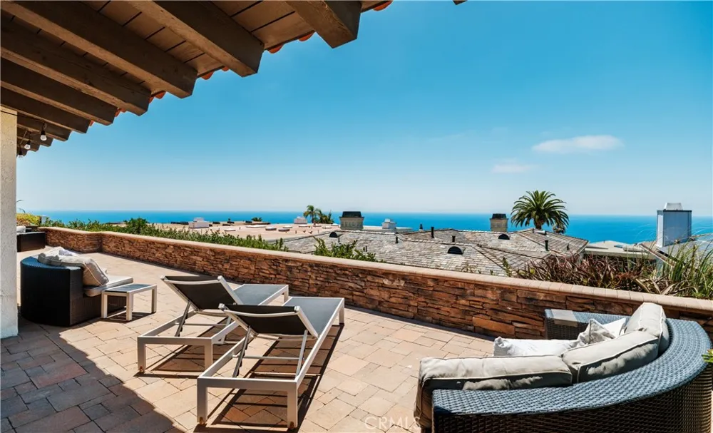 758 Barracuda Way Laguna Beach, CA 92651