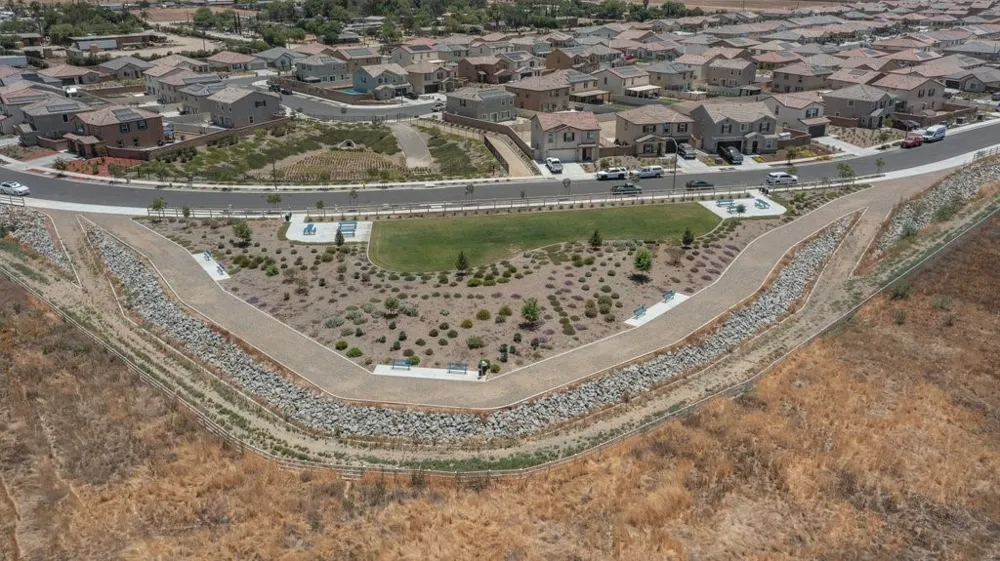 22574 Antelope Nuevo, CA 92567