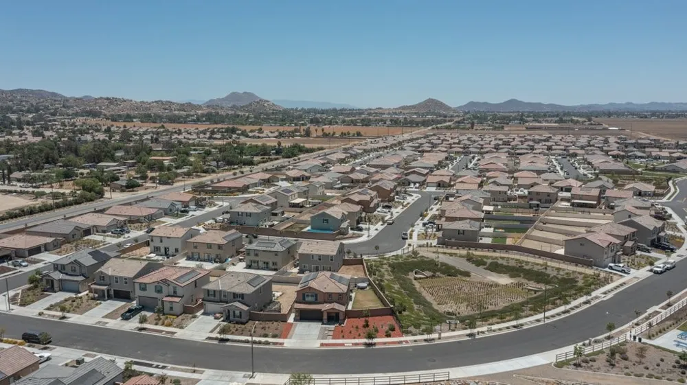 22574 Antelope Nuevo, CA 92567