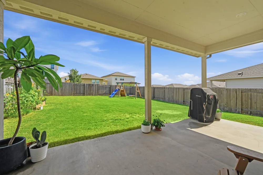 142 Dome Peak Terrace Dripping Springs, TX 78620