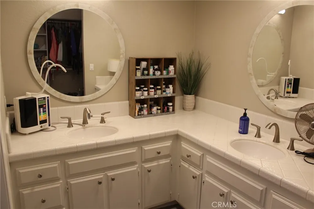 8267 San Bernardino Rancho Cucamonga, CA 91730