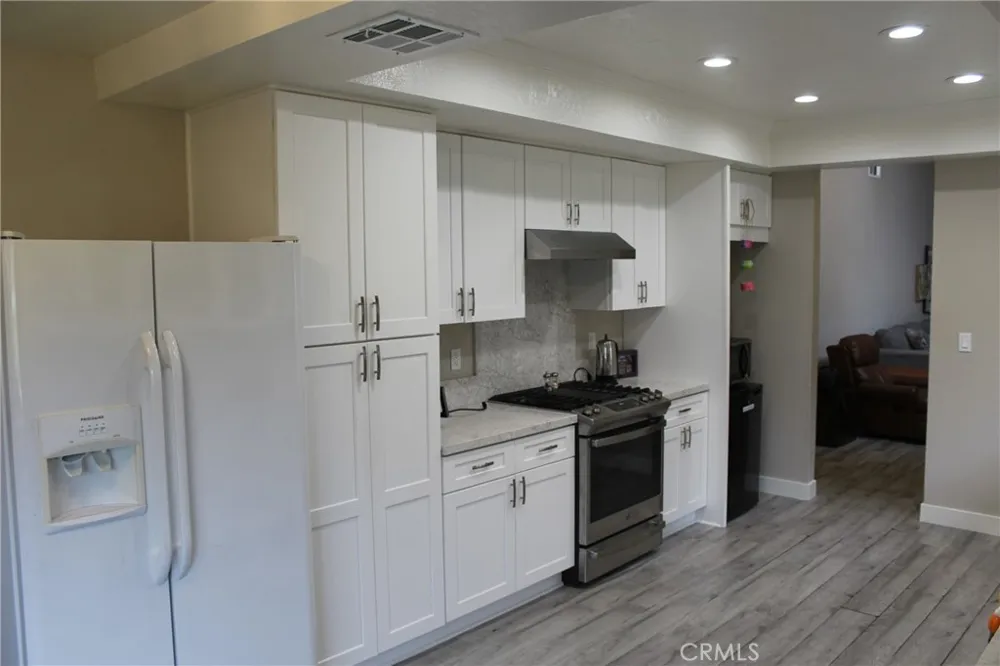 8267 San Bernardino Rancho Cucamonga, CA 91730