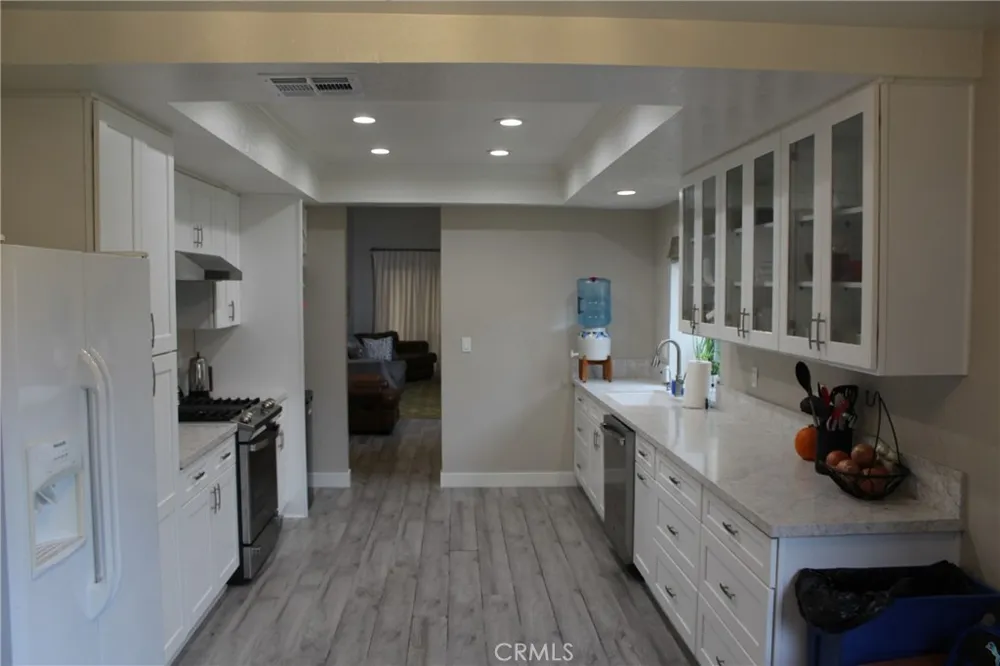 8267 San Bernardino Rancho Cucamonga, CA 91730