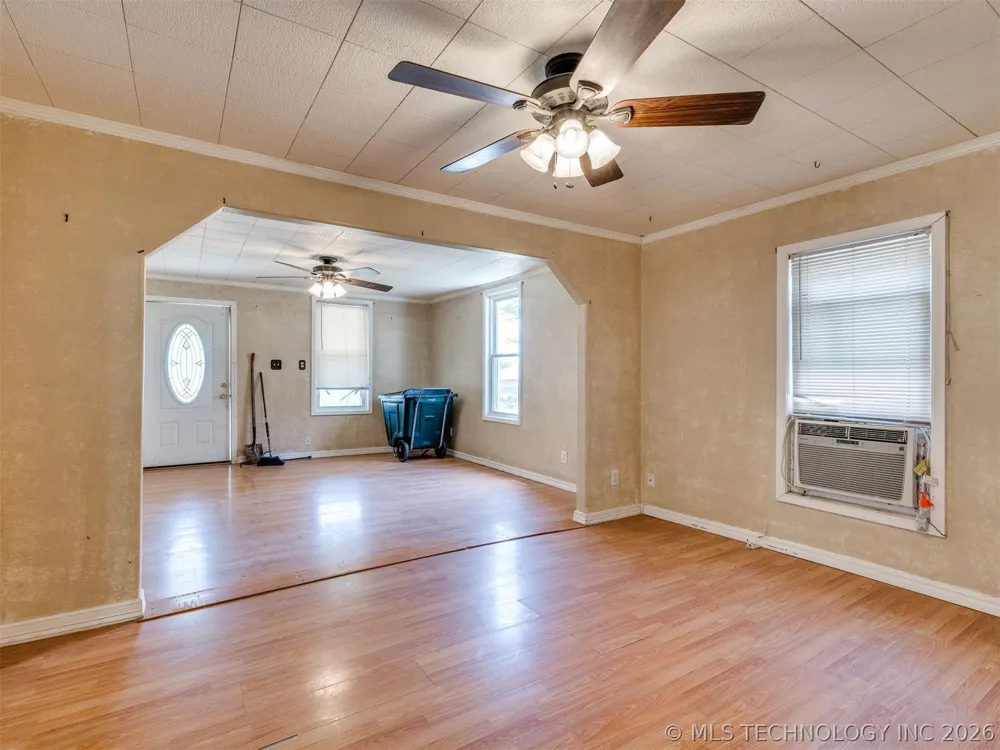 408 Lincoln Avenue Sand Springs, OK 74063