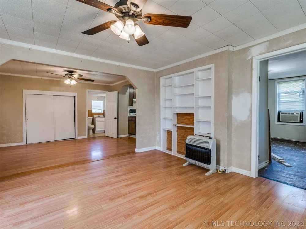 408 Lincoln Avenue Sand Springs, OK 74063