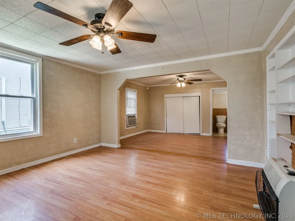 408 Lincoln Avenue Sand Springs, OK 74063