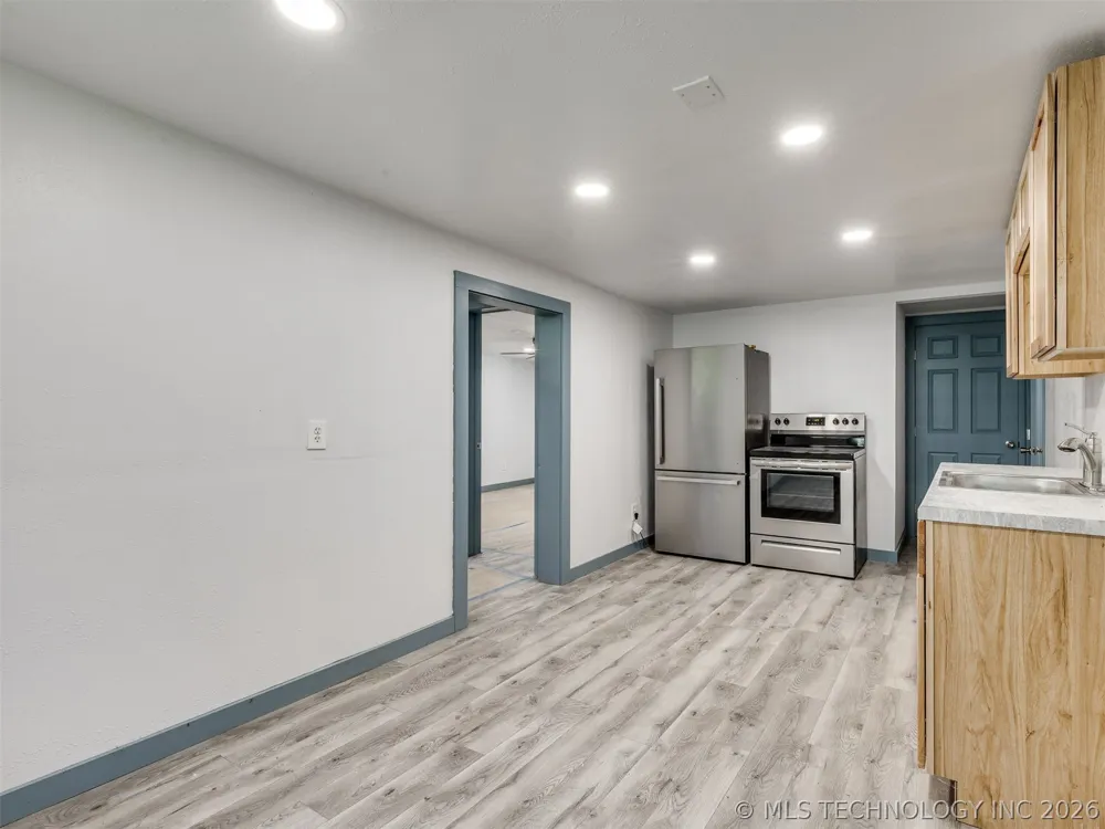 408 Lincoln Avenue Sand Springs, OK 74063