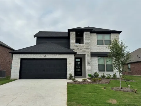 831 Rosebud Trail