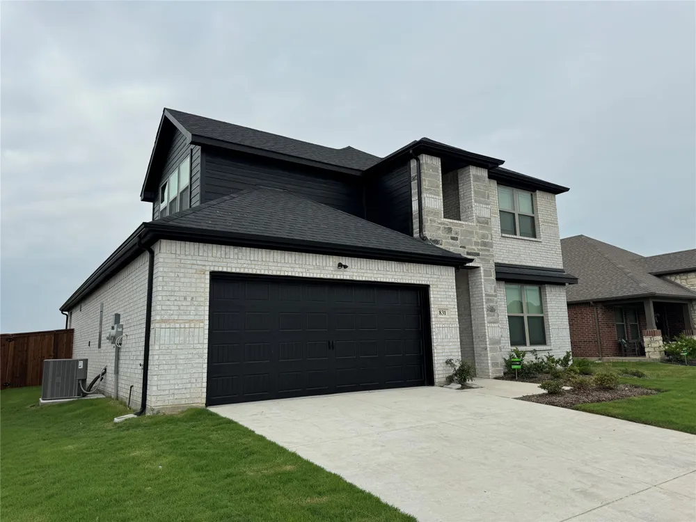831 Rosebud Trail Ferris, TX 75125