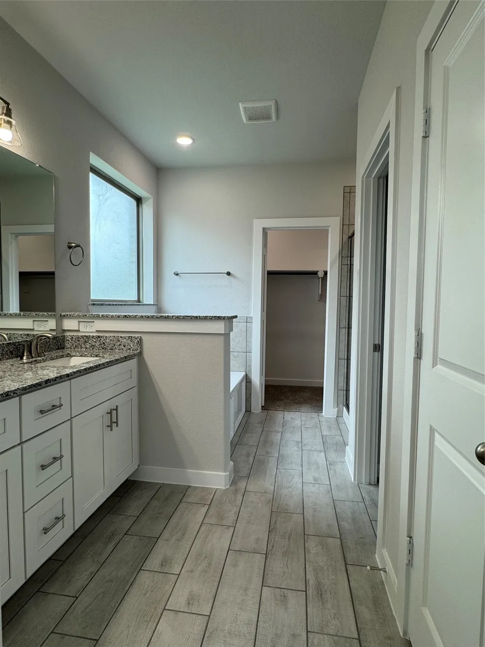 831 Rosebud Trail Ferris, TX 75125