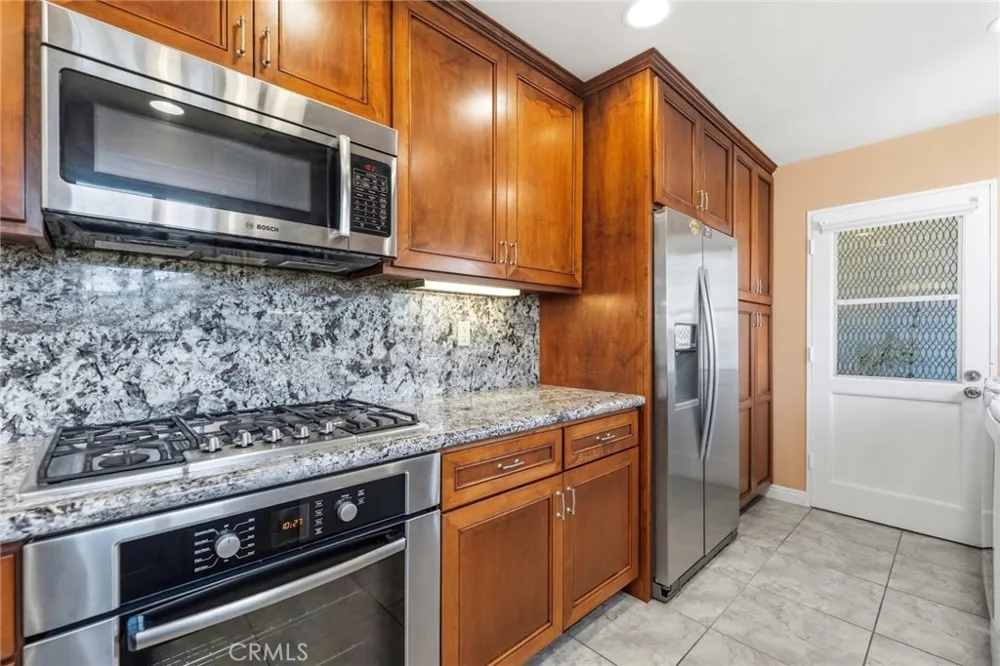 7515 El Escorial Way Buena Park, CA 90620