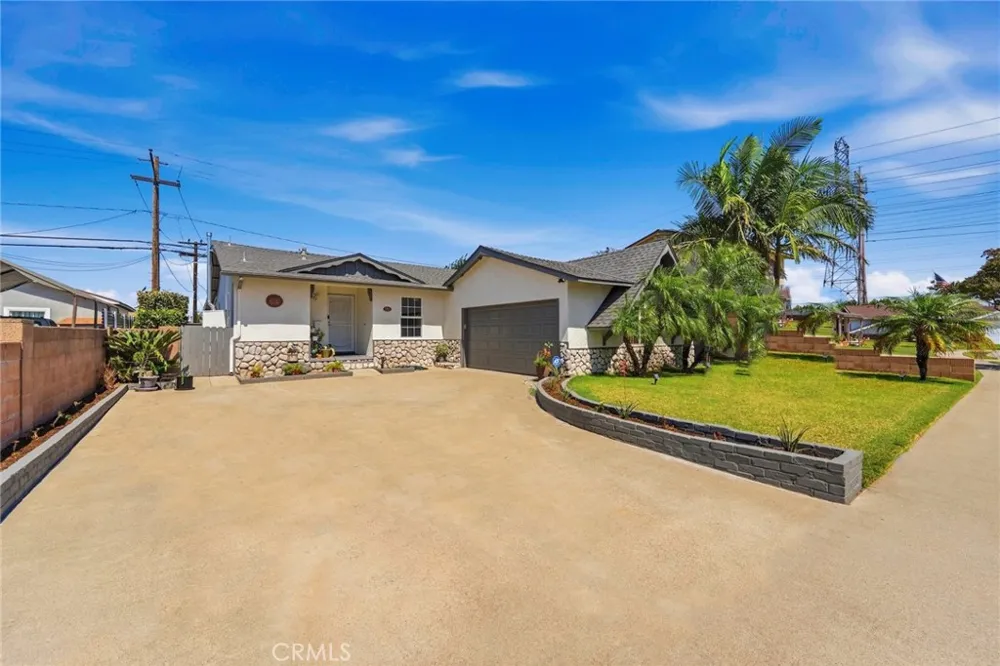 7515 El Escorial Way Buena Park, CA 90620