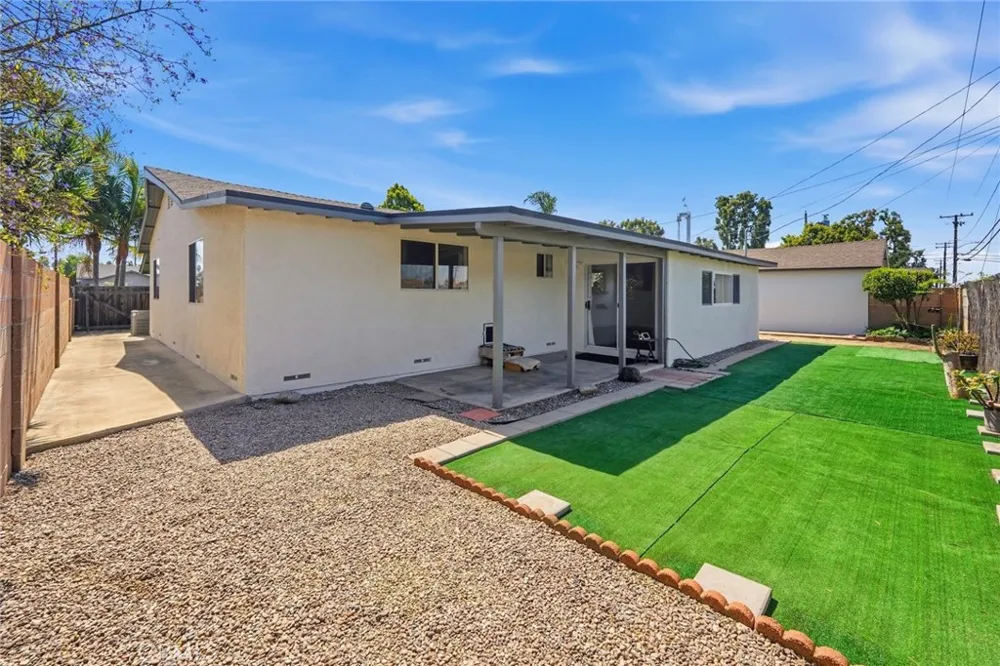 7515 El Escorial Way Buena Park, CA 90620